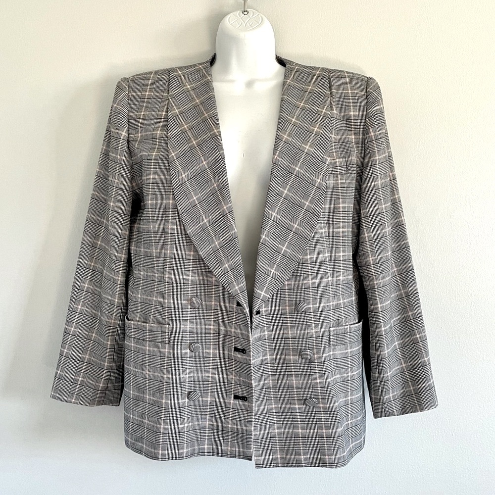 VINTAGE oversized plaid blazer
